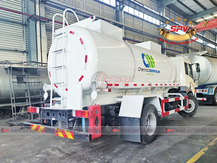 8,000 Litres Chemical Tank Truck FAW - RB